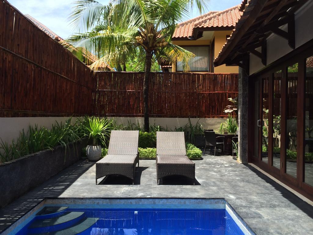 Kuta Holiday Villas Εξωτερικό φωτογραφία