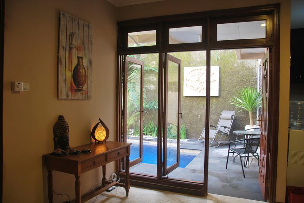 Kuta Holiday Villas Εξωτερικό φωτογραφία