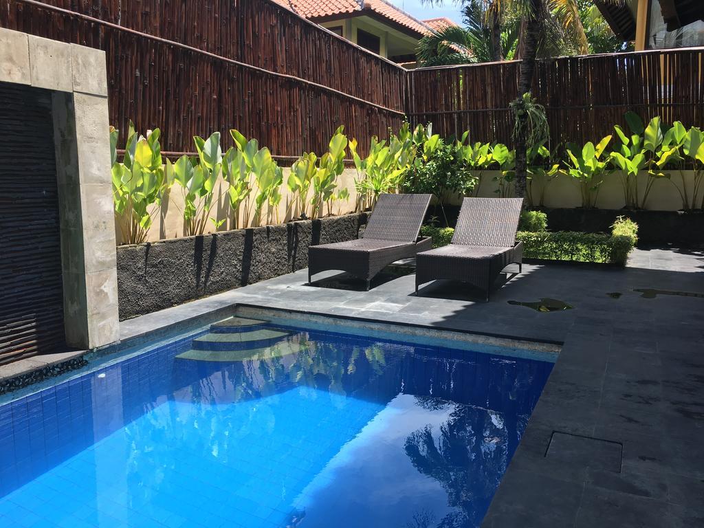 Kuta Holiday Villas Εξωτερικό φωτογραφία