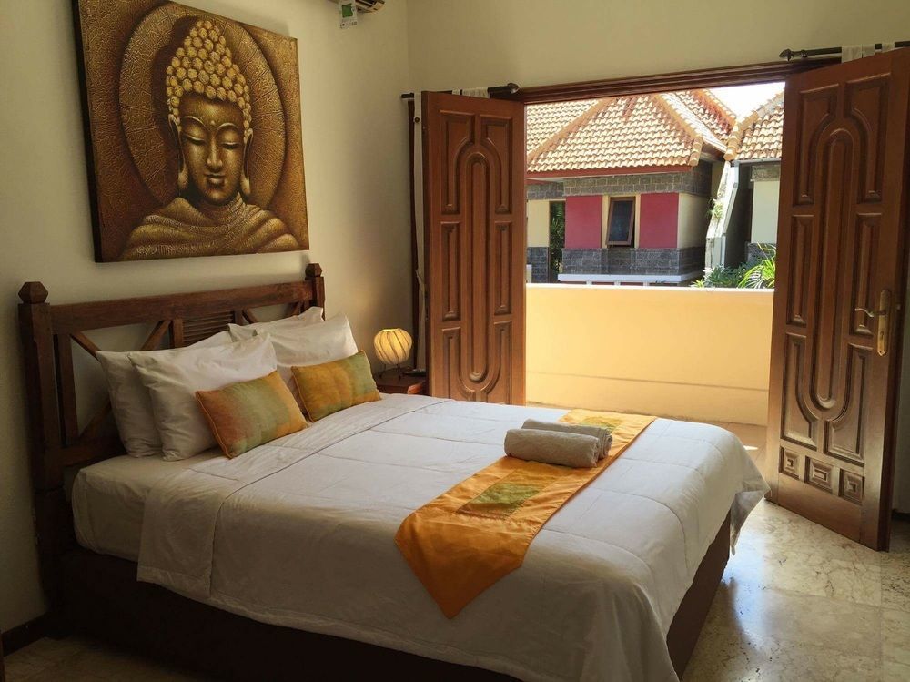 Kuta Holiday Villas Εξωτερικό φωτογραφία