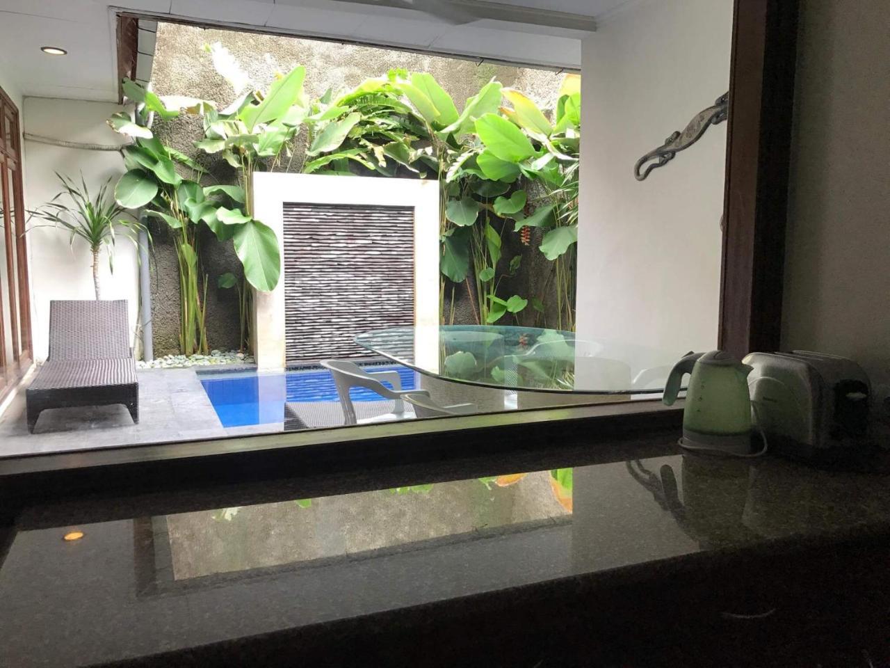 Kuta Holiday Villas Εξωτερικό φωτογραφία
