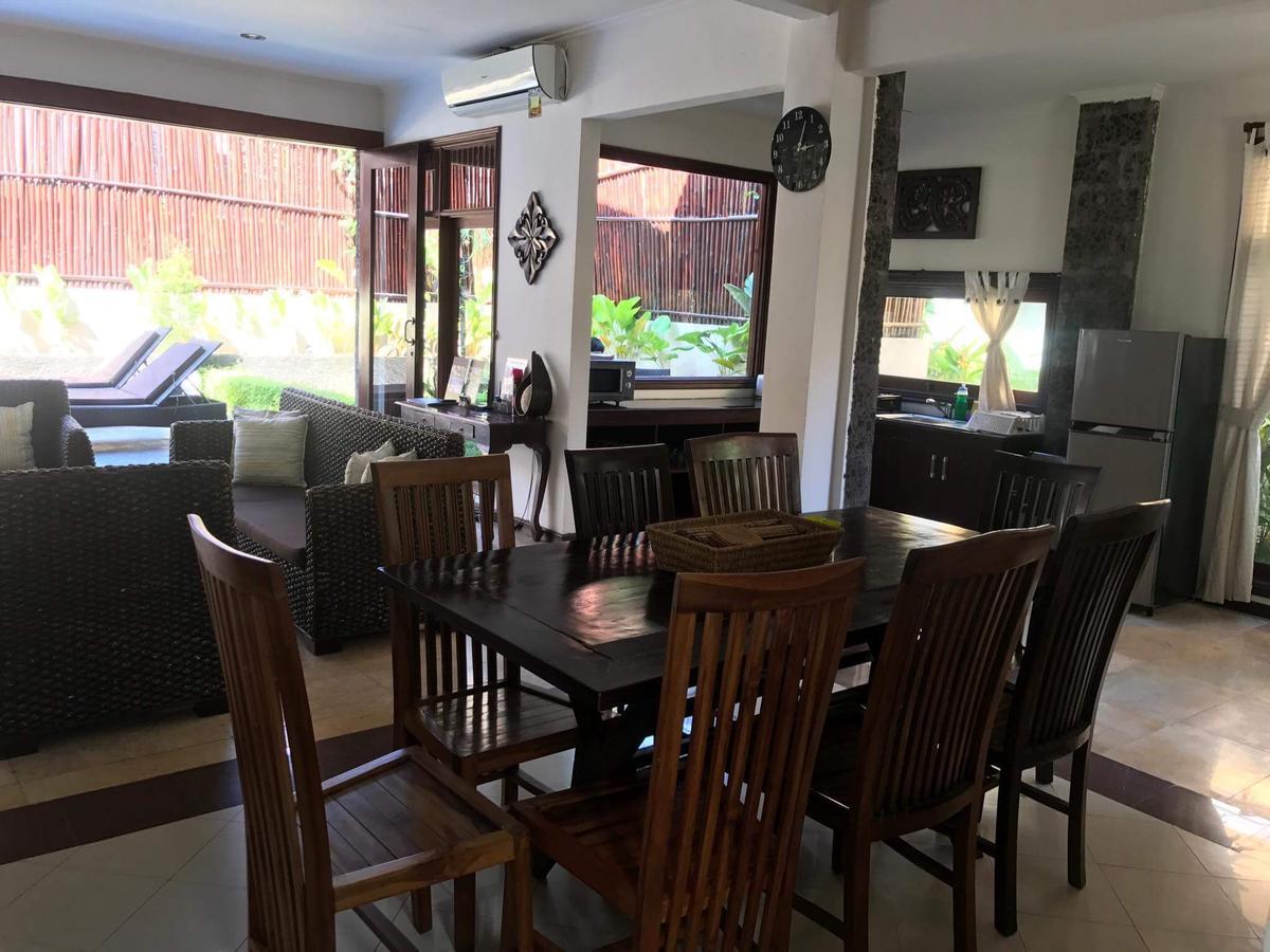 Kuta Holiday Villas Εξωτερικό φωτογραφία