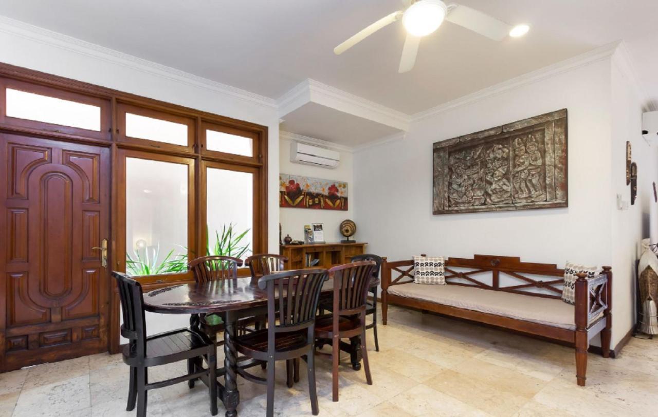 Kuta Holiday Villas Εξωτερικό φωτογραφία