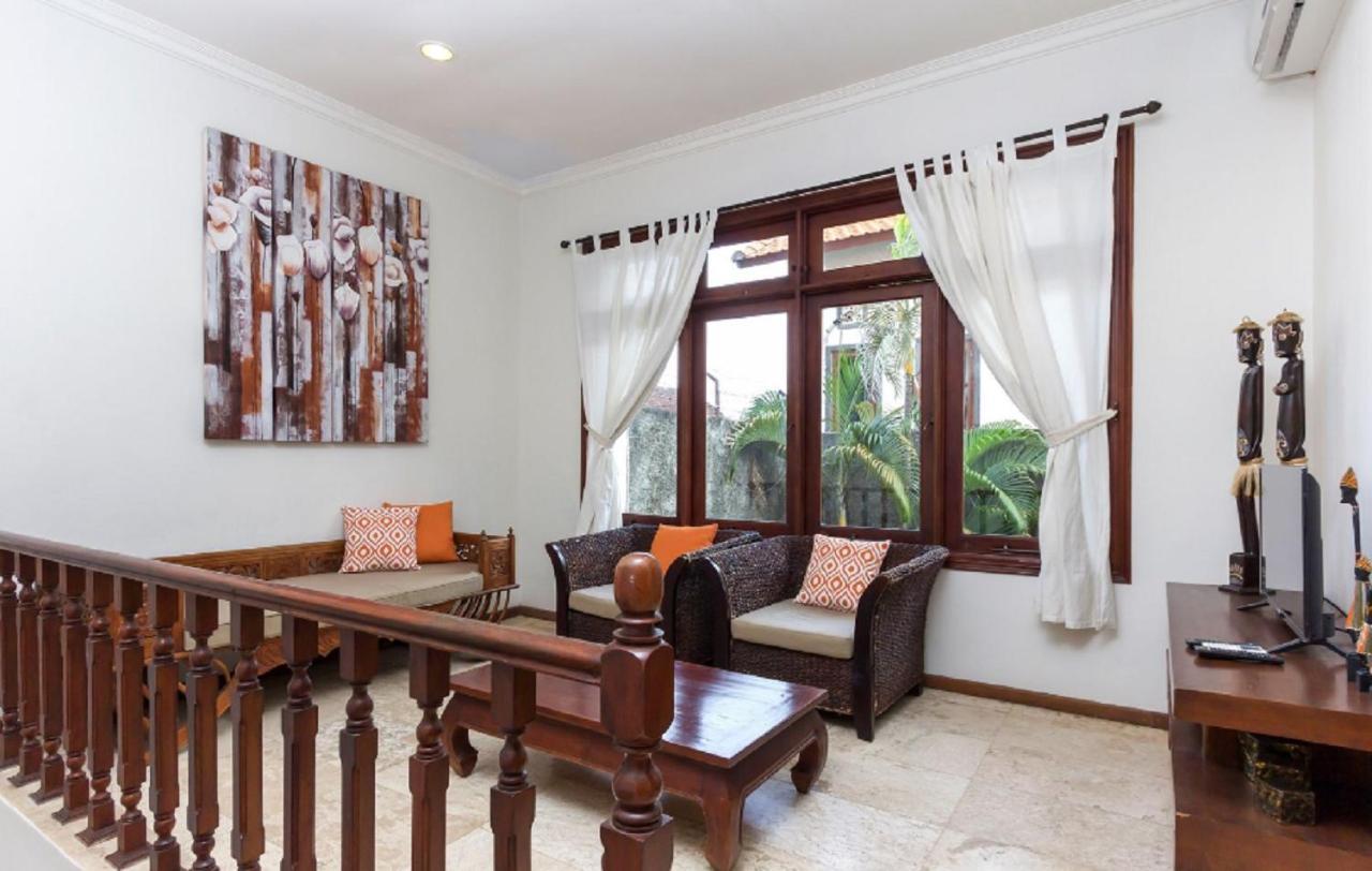 Kuta Holiday Villas Εξωτερικό φωτογραφία